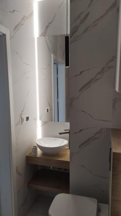 Nowoczesny Apartament Z Widokiem Na Jezioro Charzykowy Kültér fotó
